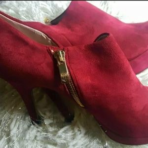 Vince Camuto Suede Bootie